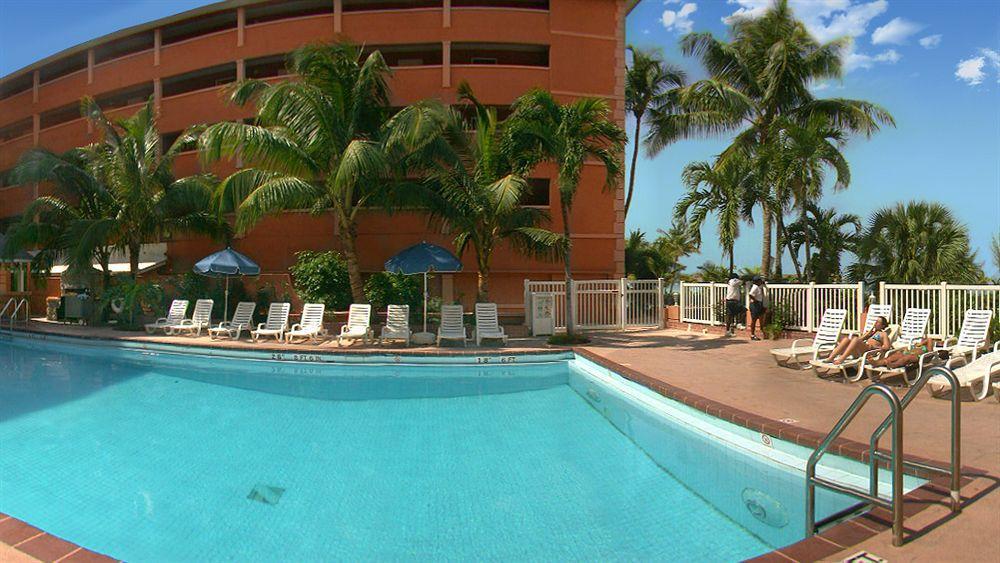 Nassau Palm Hotel Exterior foto